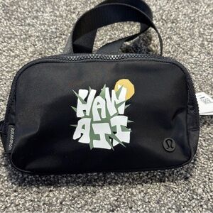 Lululemon Hawaii Everywhere Belt Bag Exclusive Limited Edition Black NWT